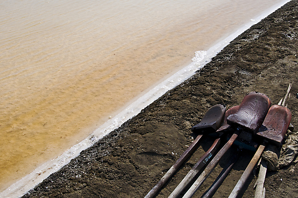 포토 JPG 해외이미지 산업 아시아 파도 바다 여행 패턴 비즈니스 재료 공장 태국 수영장 동양인 사람없음 물 파란색 흰색 언덕 소금 흙더미 짠맛 해외202004 해외포토 자연요소 나라 컬러 무늬 공업 인종 흙 맛 파일형식 더미 이미지허브