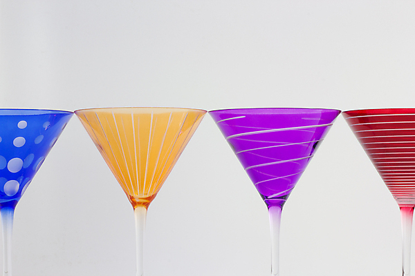 포토 JPG 해외이미지 안경 오렌지 유리 사람없음 빨간색 컬러풀 파티 와인 보라색 바 마티니 소셜 코스모폴리탄 해외202004 해외포토 잡화 컬러 과일 재질 주류 이벤트 칵테일 파일형식 이미지허브