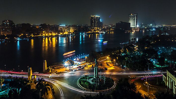 포토 JPG 해외이미지 도로 백그라운드 가로등 건축양식 아프리카 거리 주택 안테나 이집트 풍경 사람없음 건물 물 빛 강 도시풍경 줄무늬 도시 기자 도심 정상 야간 장면 카이로 해외202004 해외포토 자연요소 직업 건축물 공공시설 건축 나라 길 무늬 통신 교통시설 파일형식 이미지허브