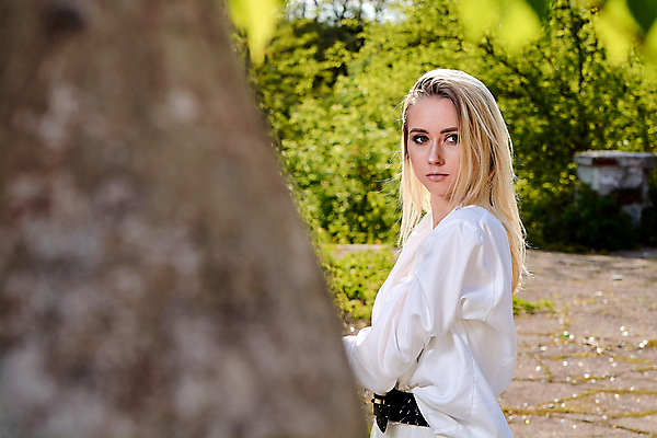 포토 JPG 해외이미지 백인 모델 라이프스타일 드레스 여자 행복 유럽 여행 셔츠 건강 한명 야외 여름 치마 금발 유행 여행객 수확 도시 화려 우아함 타운 내추럴 화창 해외202004 해외포토 서양인 1 헤어스타일 옷 계절 감정 나라 컨셉 상의 농업 하의 날씨 사람 생활 파일형식 이미지허브