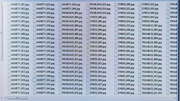 포토 JPG 해외이미지 컨셉 비즈니스 텍스트 스트레스 피곤 사람없음 단어 컴퓨터 스크린 모니터 힘 고통 업무 문제 무거움 긴장 삭제 압력 우울증 트러블 해외202004 해외포토 문자 감정 전자제품 작업 무게 질병 파일형식 이미지허브