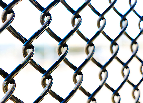 포토 JPG 해외이미지 모양 디자인 실루엣 벽 백그라운드 패턴 추상 사람없음 울타리 금속 검은색 힘 회색 흰색 그물 접속 철 교도소 감옥 타일 부식 질감 보안 날카로움 철사 시스템 망사 유지 고립 그런지 죄수 철강 해외202004 해외포토 컬러 무늬 재질 촬영기법 안전 담장 직물 파일형식 이미지허브