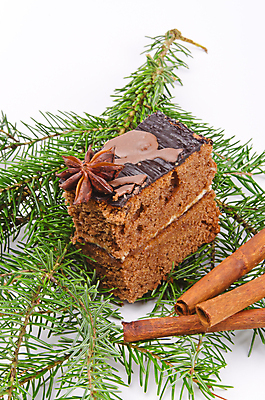 포토 JPG 해외이미지 접시 커피 음식 크리스마스장식 크리스마스 재료 탁자 휴가 디저트 사탕 요리 사람없음 장식 빨간색 갈색 파티 쿠키 케이크 요식업 초콜릿 빵집 신선 달콤 설탕 굽기 먹기 크림 성분 생강 시나몬 해외202004 해외포토 식기 기념일 산업 음료 컬러 가구 채소 모션 이벤트 상점 맛 구이 파일형식 이미지허브