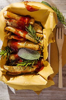 포토 JPG 해외이미지 실내 사람없음 하이앵글 감자튀김 담기 해외202004 해외포토 뷰포인트 모션 감자 내부 튀김 파일형식 이미지허브