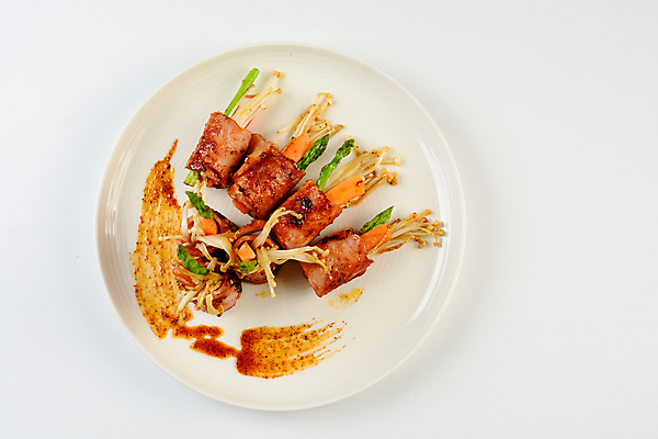 포토 JPG 해외이미지 음식 백그라운드 잎 재료 포장 양파 치즈 건강 육류 돼지고기 요리 사람없음 주방 식사 저녁식사 버섯 봄 샐러드 소고기 흰색 신선 소시지 선택 그릴 아침식사 애피타이저 바비큐 굽기 먹기 향신료 오브젝트 준비 올리브 날것 롤 베이컨 버터 바질 점심식사 고립 해외202004 해외포토 식물 계절 열매 컬러 컨셉 채소 식재료 모션 주방용품 유제품 가공식품 구이 향미료 파일형식 이미지허브