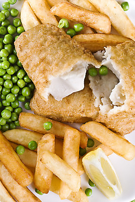 포토 JPG 해외이미지 전통 영어 음식 다이어트 영국 감자 파슬리 어류 사람없음 식사 저녁식사 튀김 폐기물 상추 레몬 해산물 완두콩 테이크아웃 프랑스어 깊이 해로움 해외202004 해외포토 문자 유럽 컨셉 채소 과일 콩 건강 수중동물 쓰레기 파일형식 이미지허브