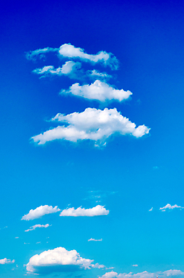 포토 JPG 해외이미지 구름 백그라운드 패턴 자연 하늘 날씨 기술 풍경 사람없음 야외 여름 파란색 빛 햇빛 태양 우주 환경 맑음 침묵 자유 흰색 오픈 장면 부드러움 솜털 오존 완벽 해외202004 해외포토 자연요소 계절 컬러 컨셉 무늬 소리 감각 생태계 파일형식 이미지허브