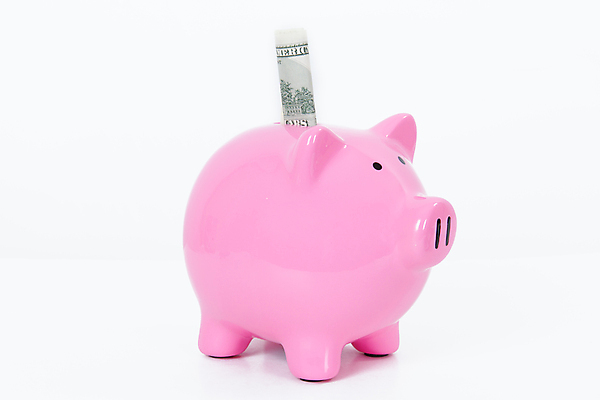 포토 JPG 해외이미지 스튜디오촬영 동물 종이 컨셉 지폐 돈 저울 사람없음 가로 금융 경제 빛 장난감 달러 거래 돼지저금통 저금통 성장 흰색 절약 재산 닫기 오브젝트 투자 이익 계산서 월급 대출 계좌 고립 수입 인출 해외202004 해외포토 컬러 비즈니스 모션 실내 저축 파일형식 이미지허브