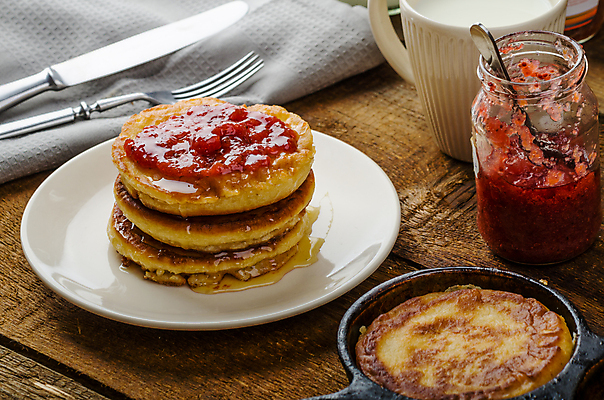 포토 JPG 해외이미지 접시 열매 음식 백그라운드 단풍 오렌지 과일 탁자 아침 디저트 건강 사람없음 목재 쌓기 식사 우유 흰색 신선 뜨거움 닫기 달콤 맛 아침식사 잼 굽기 먹기 복고 블루베리 산딸기 시럽 버터 꿀 팬케이크 점심식사 고립 바이오 옛날 핸드메이드 스타일 해외202004 해외포토 주간 나무 식물 식기 컬러 가구 컨셉 잎 재료 모션 유제품 케이크 소스_음식 구이 파일형식 이미지허브