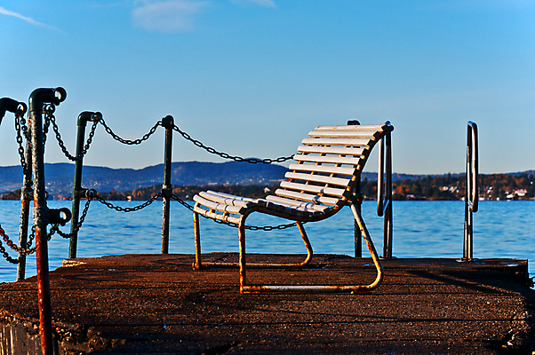 포토 JPG 해외이미지 구름 공원 파도 백그라운드 벤치 자연 하늘 산 파노라마 앉기 풍경 사람없음 야외 목재 초록색 물 파란색 평화 항구 젖음 가을 흰색 연못 숲 쇠사슬 철 언덕 북쪽 내추럴 수평선 해외202004 해외포토 자연요소 나무 계절 공공시설 바다 컬러 컨셉 의자 재료 교통시설 모션 촬영기법 방향 생태계 파일형식 이미지허브