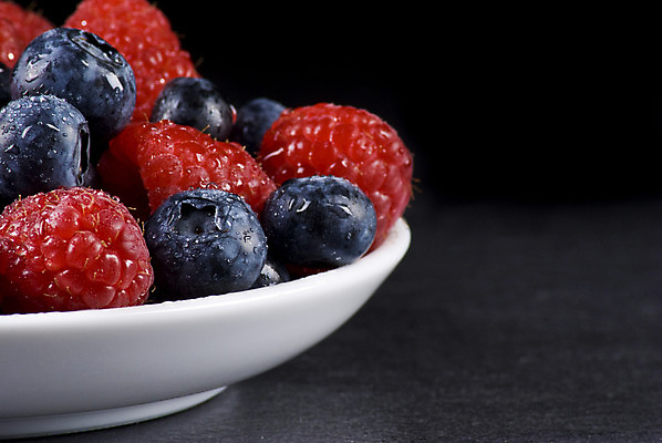 포토 JPG 해외이미지 계절 열매 음식 백그라운드 다이어트 과일 재료 자연 디저트 건강 씨앗 사람없음 빨간색 여름 파란색 쌓기 정원 검은색 신선 달콤 맛 먹기 상쾌 유기농 블루베리 산딸기 블랙베리 내추럴 고립 섞기 숙성 채식주의자 해외202004 해외포토 식물 웰빙 감정 컬러 컨셉 모션 생태계 채식 파일형식 이미지허브