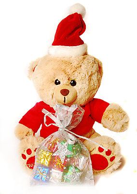 포토 JPG 해외이미지 동물 계절 크리스마스장식 크리스마스 겨울 가방 산타모자 곰 휴가 털 크리스마스선물 선물 사람없음 장식 빨간색 컬러풀 장난감 산타클로스 귀여움 곰인형 흰색 유머 12월 자루 솜털 해외202004 해외포토 모자_잡화 잡화 기념일 감정 인형 컬러 컨셉 포유류 날짜 파일형식 이미지허브