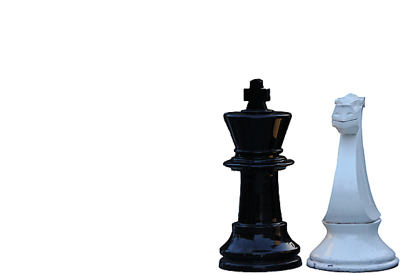 포토 JPG 해외이미지 스포츠 조각 컨셉 2 비즈니스 모션 놀이 탁자 성공 서기 사람없음 목재 검은색 힘 경쟁 도전 게임 흰색 마음 우승 체스 선택 계획 대표 왕 충돌 스마트 오브젝트 리더 싸움 패배 체스판 육군 반대 고립 지능 플레이어 필승 해외202004 해외포토 나무 컬러 가구 재료 군대 최고 파일형식 이미지허브