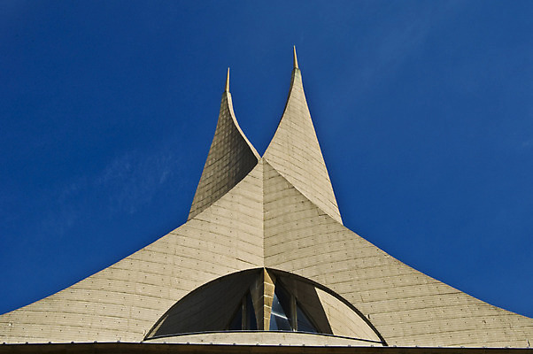 포토 JPG 해외이미지 건축양식 지붕 사람없음 건물 도시풍경 교회 탑 맑음 도시 저녁 신성 체코 프라하 타운 대도시 수도원 고딕 공화국 랜드마크 수녀원 회랑 해외202004 해외포토 건축물 건축 유럽 나라 종교건축 날씨 풍경 복도 야간 파일형식 이미지허브