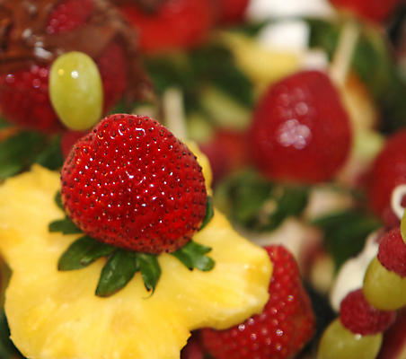 포토 JPG 해외이미지 꽃 음식 과일 딸기 포도 건강 창조 씨앗 사람없음 희망 배열 파인애플 유기농 내추럴 숙성 저지방 해외202004 해외포토 식물 웰빙 감정 기름_음식 열대과일 파일형식 이미지허브