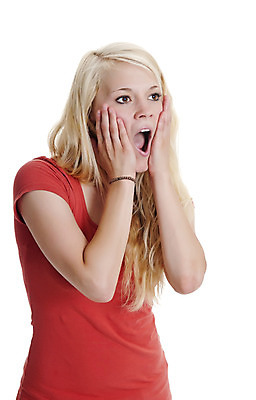 포토 JPG 해외이미지 긴머리 여자 감정 스트레스 한명 10대 빨간색 세로 청춘 놀람 외침 흰배경 충격 고립 비명 성인여자만 해외202004 해외포토 1 헤어스타일 컬러 백그라운드 컨셉 청소년 표정 사람 소리 흰색 여자만 성인만 파일형식 이미지허브
