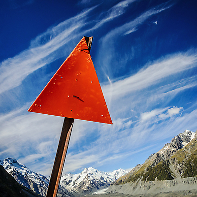 포토 JPG 해외이미지 구름 공원 유럽 길 섬 여행 가이드 자국 자연 하늘 산 풍경 사람없음 야외 환경 계곡 미국 트래킹 하이킹 가을 바위 정상 지중해 방향 사인 백패커 전국 하이커 해외202004 해외포토 자연요소 직업 계절 공공시설 나라 바다 북아메리카 레저 돌_바위 생태계 파일형식 이미지허브