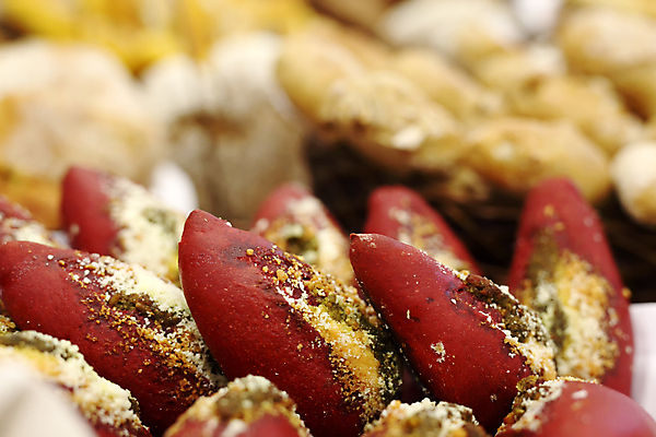 포토 JPG 해외이미지 음식 빵 조각 아침 건강 씨앗 사람없음 바구니 주방 식사 빵집 껍질 시골 신선 맛 아침식사 상품 낟알 밀 굽기 유기농 밀가루 내추럴 탄수화물 핸드메이드 해외202004 해외포토 주간 식물 웰빙 컨셉 곡류 상점 가루 구이 파일형식 이미지허브