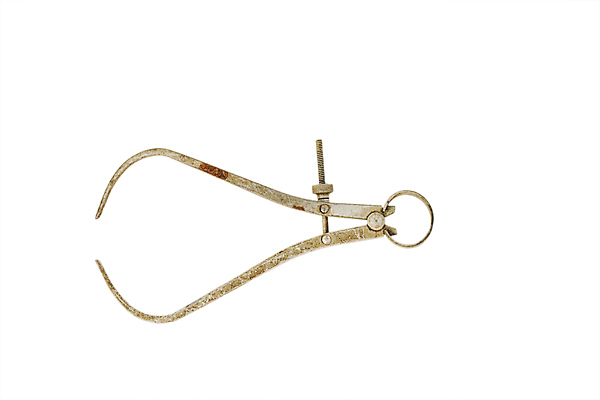 포토 JPG 해외이미지 디자인 곡선 부분 자 사람없음 금속 기계 수확 흰색 나사 미끄러짐 목수 측정 부식 흰배경 작업도구 공학 게이지 고립 설치 캘리퍼스 해외202004 해외포토 직업 교육 선 컬러 백그라운드 농업 모션 재질 문구용품 도구 공구 파일형식 이미지허브