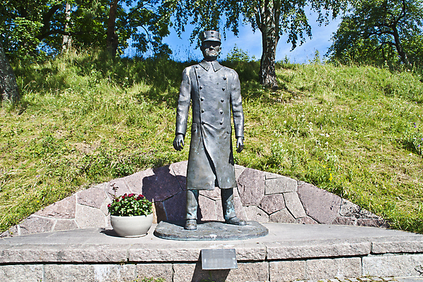 포토 JPG 해외이미지 유럽 무기 바다 섬 여행 교통시설 자연 하늘 노르웨이 풍경 사람없음 물 여름 파란색 세계 햇빛 총 성 숲 전쟁 대포 스칸디나비아 해외202004 해외포토 자연요소 건축물 계절 나라 컬러 교통 태양 시설 생태계 파일형식 이미지허브