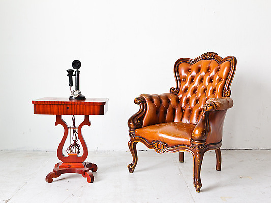 포토 JPG 해외이미지 모양 라이프스타일 디자인 옷 가구 백그라운드 의자 일러스트 손잡이 앉기 사람없음 장식 초록색 파란색 스마트폰 소파 유행 우주 수확 골동품 덮개 클래식 고급 우아함 은색 가죽 전화기 질감 복고 안락의자 목각 내추럴 옛날 진짜 터키석 스타일 해외202004 해외포토 컬러 생활용품 컨셉 농업 모션 생활 핸드폰 스마트기기 뚜껑 보석 파일형식 이미지허브