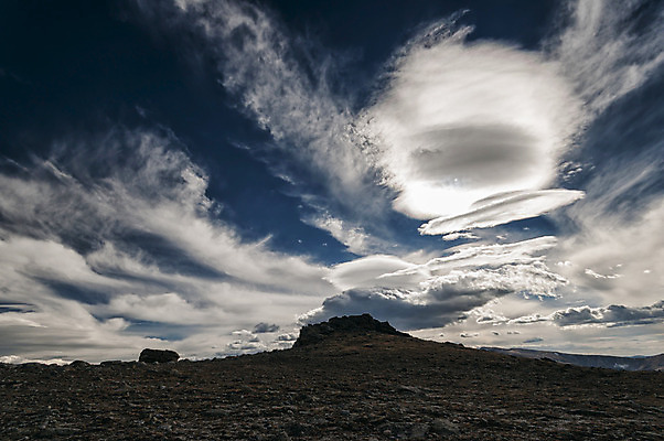 포토 JPG 해외이미지 구름 계절 공원 호수 여행 자연 하늘 날씨 휴가 산 파노라마 풍경 사람없음 야외 태양 평화 환경 계곡 미국 황무지 고독 숲 그림 드라마 멀리 기후변화 콜로라도 해외202004 해외포토 자연요소 공공시설 감정 컨셉 북아메리카 촬영기법 변화 생태계 파일형식 이미지허브