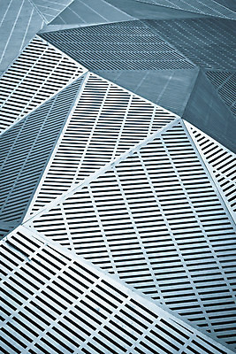 포토 JPG 해외이미지 디자인 패턴 건축양식 표면 추상 그림자 미술 사람없음 빛 3D 금속 덮개 묘사 질감 철강 혼란 해외202004 해외포토 건축 컨셉 무늬 재질 문화예술 뚜껑 디지털합성 파일형식 이미지허브