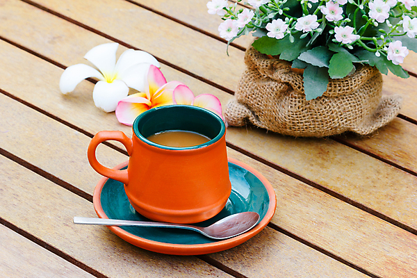 포토 JPG 해외이미지 꽃 행복 커피 음료 꽃다발 백그라운드 가방 탁자 아침 휴식 사람없음 목재 컵 갈색 숟가락 꽃병 어둠 카페 기쁨 추위 신선 뜨거움 아침식사 냄비 매끈함 냄새 자루 점토 에스프레소 내추럴 카페인 힙스터 안락 해외202004 해외포토 주간 나무 식물 식기 잡화 패션 감정 컬러 가구 컨셉 재료 수저 상점 식사 감각 솥 파일형식 이미지허브