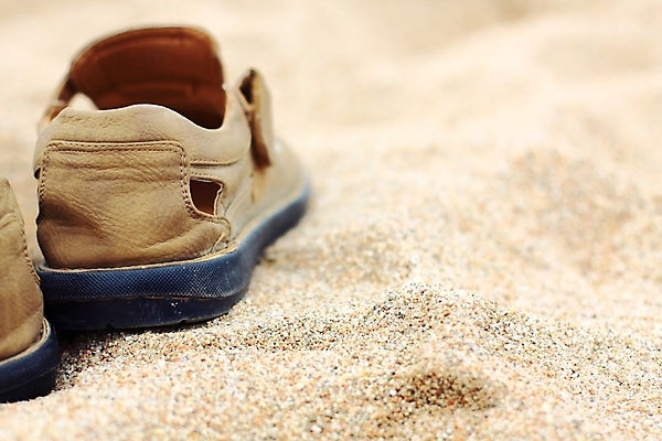 포토 JPG 해외이미지 주간 모래 신발 사람없음 야외 해외202004 해외포토 자연요소 파일형식 이미지허브