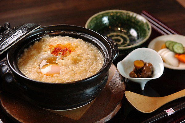 포토 JPG 음식 근접촬영 사람없음 아웃포커스 숟가락 냄비 나베 나베요리 일본음식 국내포토 뷰포인트 촬영기법 수저 솥 파일형식