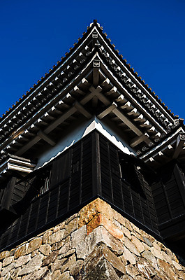 포토 JPG 주간 전통 해외풍경 건축물 아시아 로우앵글 고건축 일본문화 하늘 기와 풍경 사람없음 야외 담장 일본 동양건축 성 일본전통 처마 일본건축 기요스성 국내포토 자연요소 동양문화 해외 건축 나라 뷰포인트 외국문화 파일형식 동양