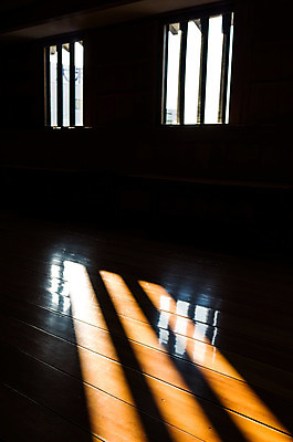 포토 JPG 건축물 창문 실내 그림자 풍경 사람없음 빛 일본 마루 성 기요스성 국내포토 건축 아시아 바닥 내부 파일형식