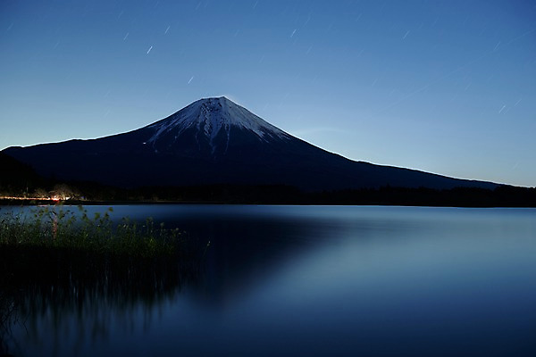 포토 JPG 주간 해외풍경 아시아 호수 자연 하늘 산 풍경 사람없음 야외 일본 눈 후지산 국내포토 자연요소 해외 나라 날씨 세계문화유산 생태계 파일형식