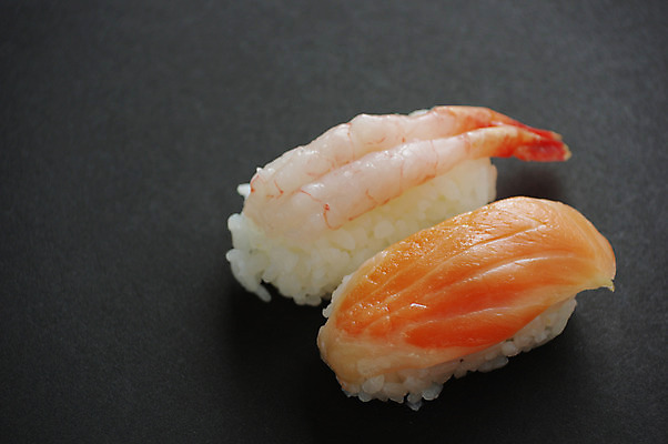 포토 JPG 음식 일본문화 밥 새우 어류 근접촬영 사람없음 초밥 생선회 회 생선초밥 새우초밥 일본음식 국내포토 동양문화 뷰포인트 외국문화 갑각류 수중동물 파일형식