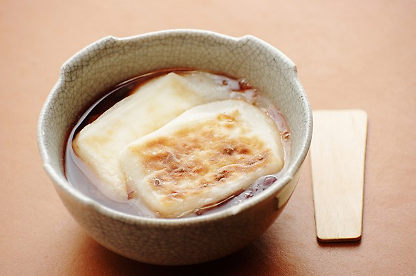 포토 JPG 그릇 음식 실내 근접촬영 사람없음 숟가락 죽 팥 단팥죽 팥죽 일본음식 국내포토 식기 뷰포인트 수저 내부 파일형식