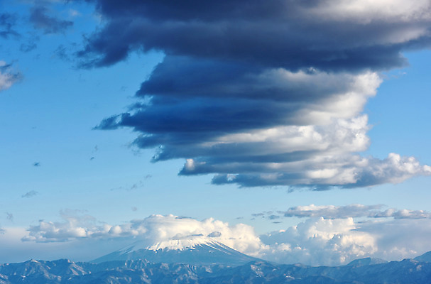 포토 JPG 주간 구름 해외풍경 아시아 자연 하늘 산 풍경 사람없음 야외 일본 눈 후지산 국내포토 자연요소 해외 나라 날씨 세계문화유산 생태계 파일형식