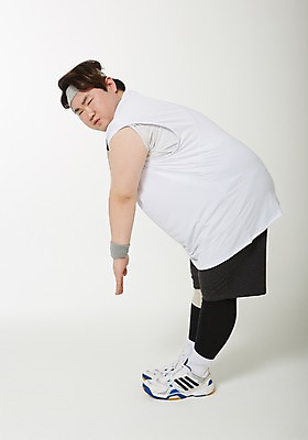 포토 JPG 스튜디오촬영 전신 라이프스타일 남자 다이어트 모션 실내 숙이기 한명 서기 사람 동양인 손짓 성인 옆모습 30대 운동복 운동 한국인 목표 유연 비만 열정 뚱보라이프 성인남자한명만 장년만 장년남자만 장년남자한명만 국내포토 1 옷 감정 뷰포인트 포즈 컨셉 건강 인종 내부 생활 장년 몸매 남자만 남자한명만 성인남자만 성인만 파일형식