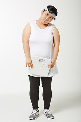 포토 JPG 스튜디오촬영 전신 라이프스타일 여자 다이어트 모션 실내 한명 서기 들기 사람 동양인 성인 앞모습 30대 운동 한국인 슬픔 목표 비만 체중계 열정 뚱보라이프 성인여자한명만 장년만 장년여자만 장년여자한명만 국내포토 1 감정 뷰포인트 컨셉 건강 인종 내부 생활 장년 몸매 여자만 여자한명만 성인여자만 성인만 파일형식