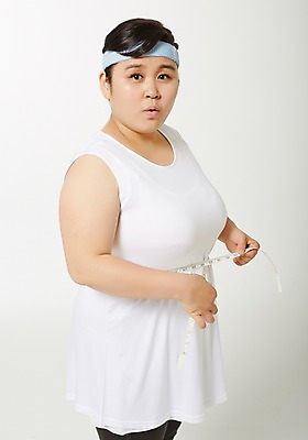 포토 JPG 스튜디오촬영 라이프스타일 손 여자 다이어트 모션 실내 줄자 한명 서기 들기 사람 동양인 상반신 성인 옆모습 신체부위 30대 운동 한국인 목표 비만 측정 열정 뚱보라이프 성인한명만 장년만 성인만 국내포토 1 감정 뷰포인트 컨셉 자 건강 인종 내부 생활 장년 몸매 파일형식