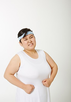 포토 JPG 스튜디오촬영 라이프스타일 여자 다이어트 모션 실내 한명 서기 사람 동양인 손짓 상반신 성인 앞모습 30대 운동 한국인 목표 비만 고민 열정 뱃살 살 뚱보라이프 성인여자한명만 장년만 장년여자만 장년여자한명만 국내포토 1 감정 뷰포인트 컨셉 건강 인종 내부 생활 장년 몸매 여자만 여자한명만 성인여자만 성인만 파일형식