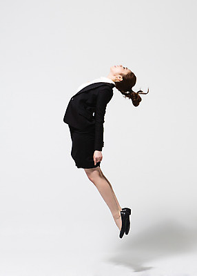 포토 JPG 스튜디오촬영 전신 여자 비즈니스 모션 실내 한명 사람 동양인 정장 손짓 20대 성인 옆모습 점프 한국인 춤 직장인 비즈니스우먼 여자만 여자한명만 성인여자만 청년만 청년여자만 성인한명만 청년여자한명만 성인여자한명만 성인만 국내포토 직업 1 옷 뷰포인트 문화예술 인종 청년 내부 파일형식