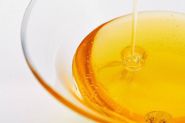 포토 JPG 스튜디오촬영 그릇 음식 백그라운드 실내 사람없음 유리그릇 꿀 벌꿀 국내포토 식기 유리 내부 파일형식