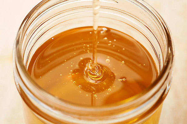 포토 JPG 스튜디오촬영 음식 백그라운드 유리병 실내 사람없음 꿀 꿀단지 벌꿀 국내포토 병_용기 내부 파일형식