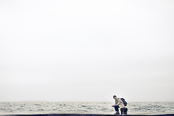 포토 JPG 주간 전신 라이프스타일 응시 남자 여유 바다 맨라이프 여행 모션 하늘 휴식 한국 한명 사람 앉기 동양인 20대 성인 야외 옆모습 제주도 한국인 자유 남자만 남자한명만 성인남자만 청년만 청년남자만 청년남자한명만 성인한명만 성인남자한명만 성인만 국내포토 자연요소 1 시선 감정 아시아 뷰포인트 컨셉 인종 청년 생활 파일형식