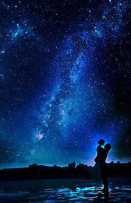 JPG 편집이미지 커플 여자 남자 실루엣 별 백그라운드 안기 포옹 밤하늘 사람 두명 3D 우주 화려 신비 디지털합성 은하수 별빛 디지털아트 이미지편집 편집3D 자연요소 컨셉 관계 모션 자연 하늘 촬영기법 빛 야간 파일형식