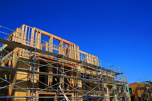 포토 JPG 해외이미지 외관 산업 길 건축양식 창문 하늘 부동산 벽돌 새로움 주택 사람없음 건물 목재 파란색 문 우주 바위 도시 재산 오솔길 대출 교외 진짜 해외202004 해외포토 나무 건축물 건축 컬러 컨셉 재료 금융 돌_바위 파일형식 이미지허브