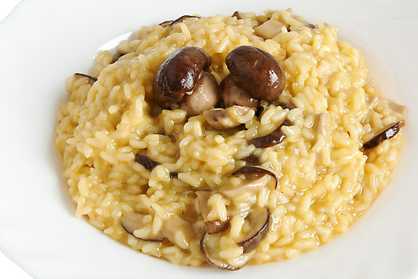 포토 JPG 해외이미지 접시 클리핑패스 음식 백그라운드 포크 재료 밥 건강 요리 사람없음 식당 식사 저녁식사 버섯 이탈리아 흰색 신선 맛 먹기 묘사 레시피 점심식사 고립 곰팡이 리조또 채식주의자 해외202004 해외포토 식기 유럽 컬러 컨셉 모션 상점 채식 파일형식 이미지허브