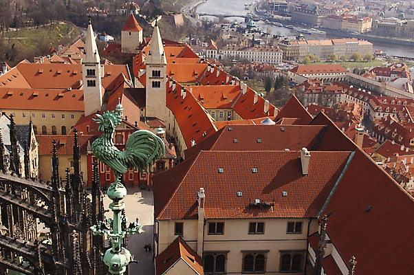 포토 JPG 해외이미지 디자인 유럽 기독교 종교 여행 십자가 건축양식 지붕 요정 파노라마 창조 이야기 미술 풍경 사람없음 건물 장식 도시풍경 조각상 성당 교회 평화 탑 침묵 꿈 바위 도시 정상 정사각형 체코 프라하 마법 타운 수탉 고딕 공화국 바로크 보헤미아 옛날 스타일 해외202004 해외포토 도형 건축물 건축 나라 컨셉 종교건축 문화예술 촬영기법 조형물 소리 돌_바위 닭 수컷 파일형식 이미지허브