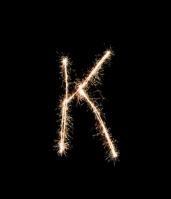 포토 JPG 해외이미지 캐릭터 디자인 알파벳 영어 백그라운드 크리스마스 곡선 오렌지 불 추상 불꽃 새로움 기념 폭죽 사람없음 장식 세로 단어 빛 노란색 파티 검은색 축제 흰색 뜨거움 황금 편지 연도 심볼 사인 I 연소 고립 해외202004 해외포토 자연요소 문자 기념일 선 컬러 컨셉 무늬 과일 이벤트 파일형식 이미지허브