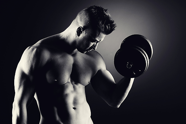 포토 JPG 해외이미지 웰빙 남자 스포츠 포즈 근육 탈의 건강 한명 운동 힘 활발 아령 무게 몸무게 웨이트트레이닝 결심 보디빌딩 체육관 근육질 역도 노력 몸통 궤 리프팅 바디케어 복근 성인남자만 그루밍족 해외202004 해외포토 1 컨셉 사람 신체부위 뷰티 헬스 몸매 남자만 성인만 파일형식 이미지허브